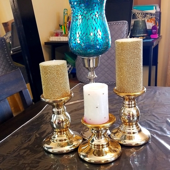 Candles and holder - Picture 1 of 1